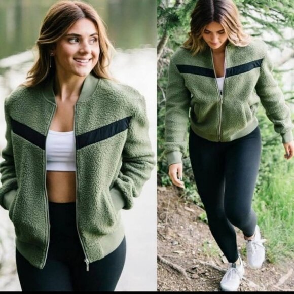ZYIA Tops - Zyia Active Green Flying V Fleece Jacket Fleece Sherpa Large